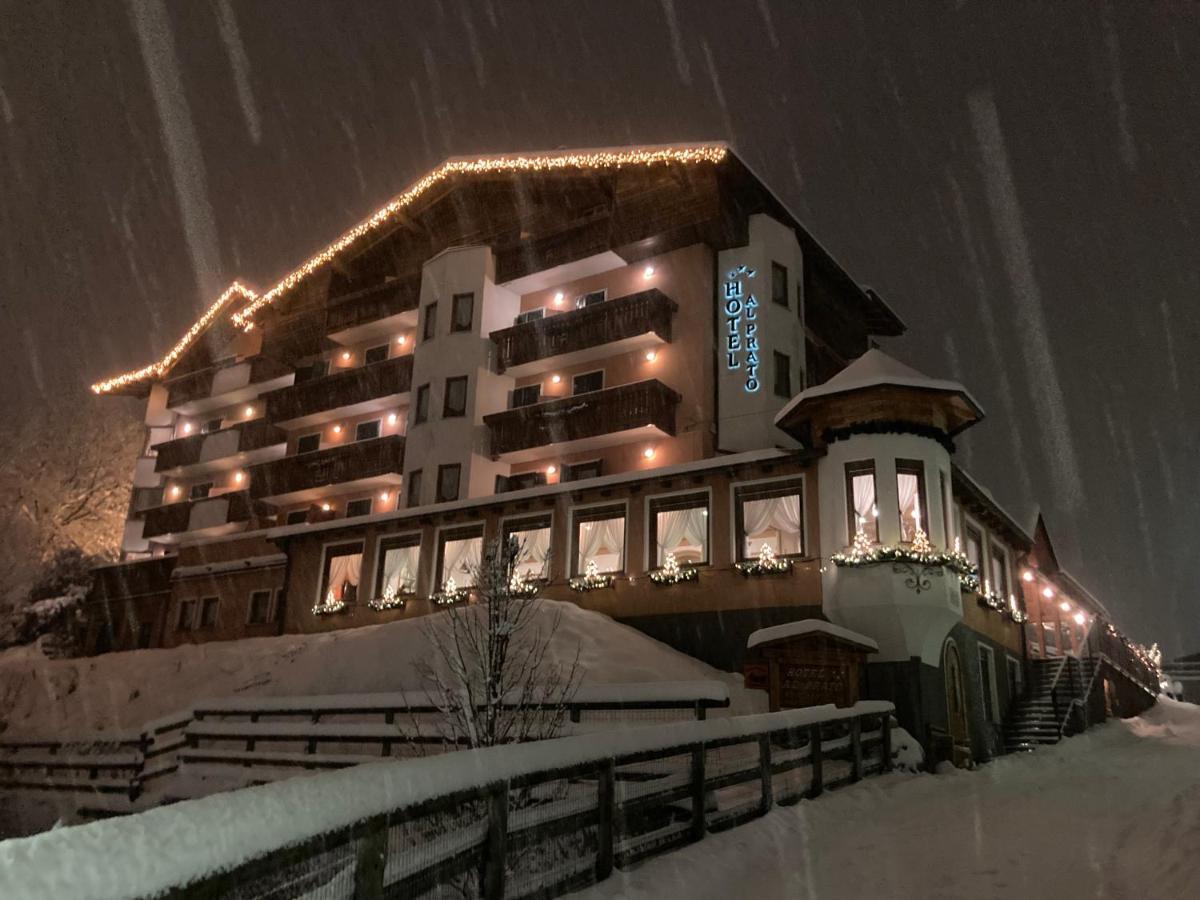 Hotel Al Prato Fiera Di Primiero Eksteriør bilde
