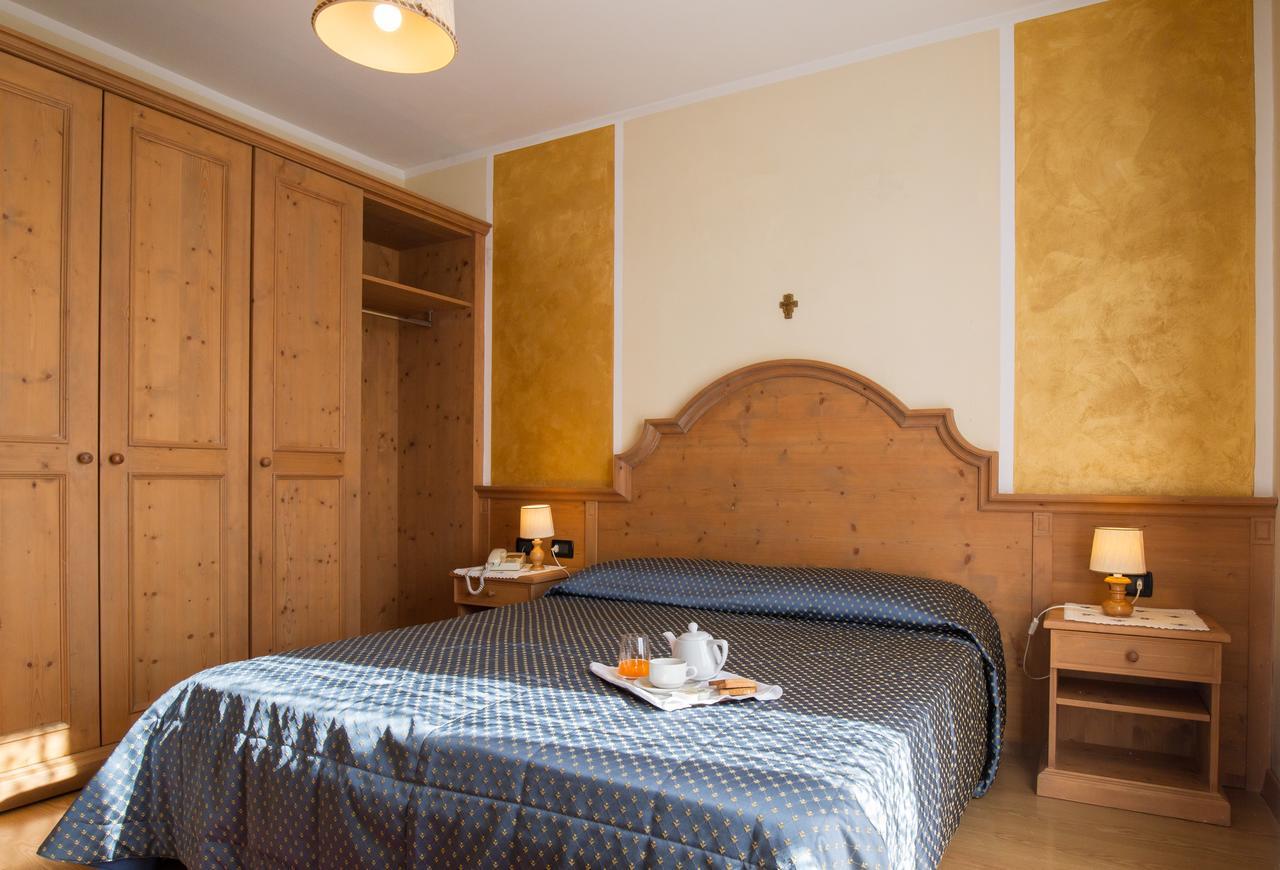 Hotel Al Prato Fiera Di Primiero Eksteriør bilde